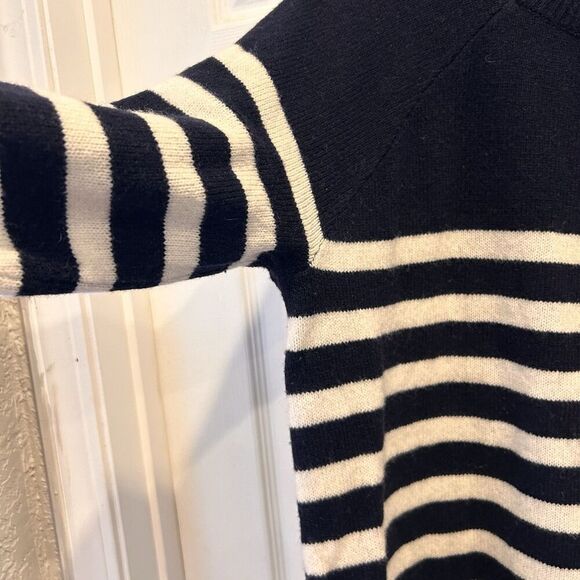 LL Bean Signature XL White Sailcloth Striped Wool-Blend Kingfield Warm Sweater‎ - Picture 5 of 7